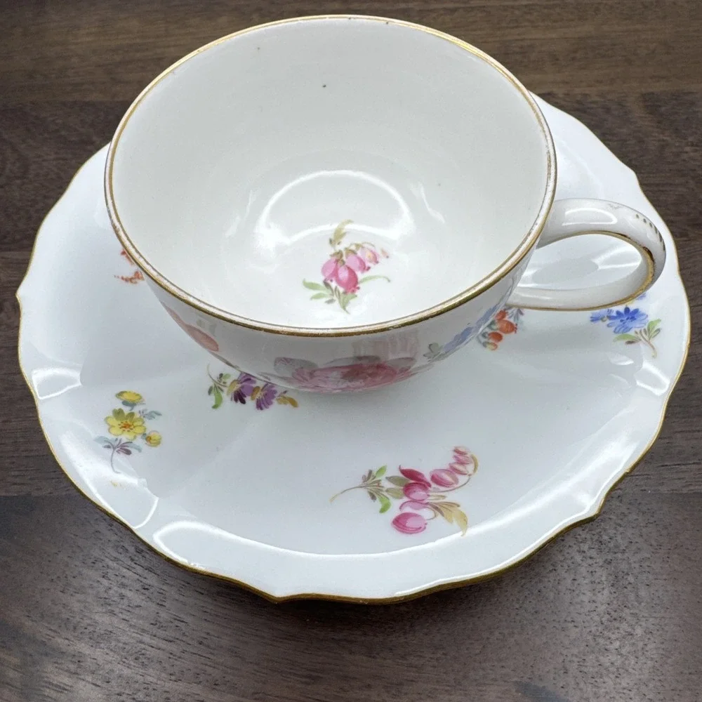 Meissen Flat Cup & Saucer Set Chinoiserie X Mark Crossed Swords Floral AS IS Vtg